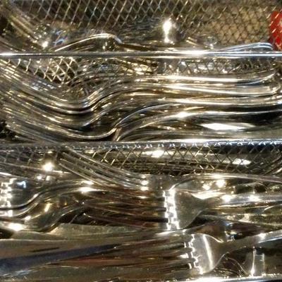 Stainless steel flatware
