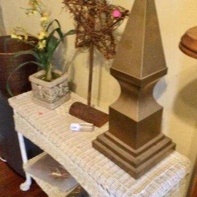 Wicker table