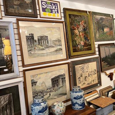 Estate sale photo
