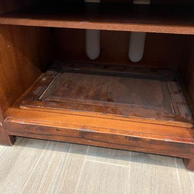 Lot 64 - TV stand 28