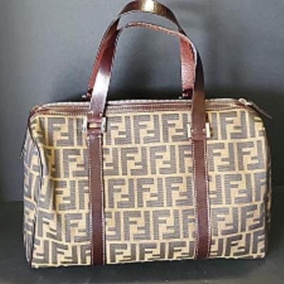 Fendi purse