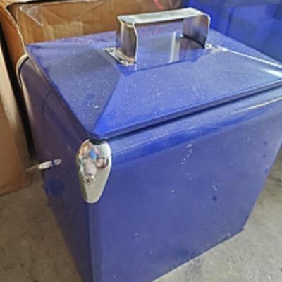 vintage cooler