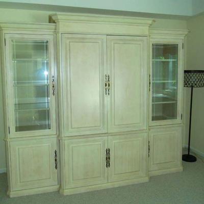 Large wall cabinet