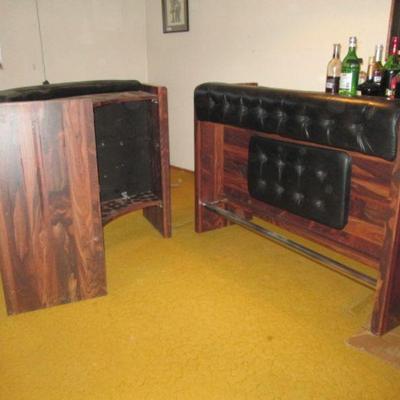 Daystorm 70's bar-- being sold in two sections. 