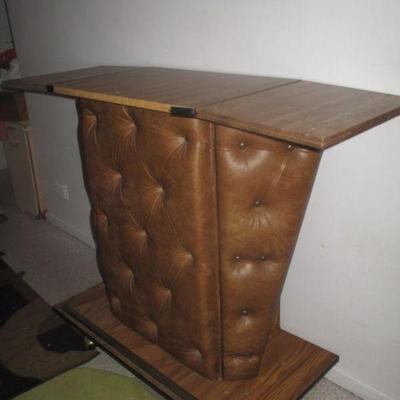 rolling 1970's portable bar