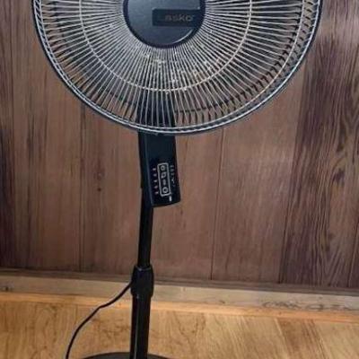 PCT078- Lasko Pedestal Fan