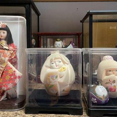 PCT095- Assortment of Vintage Japanese Figurines in Display Cases