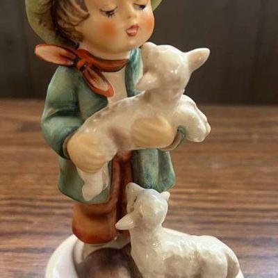 PCT127- Hummel Goebel â€œShepherdâ€™s Boyâ€ Figurine 