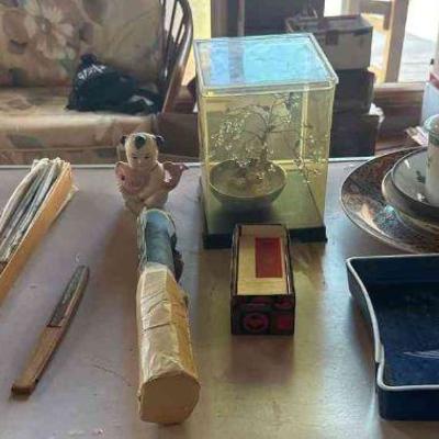 PCT101 - Mystery Lot of Oriental Items