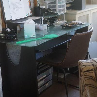 Glass Top Desk 42Lx24Dx29T