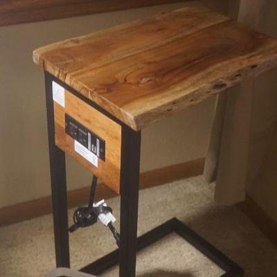 Table with electric & USB Connections