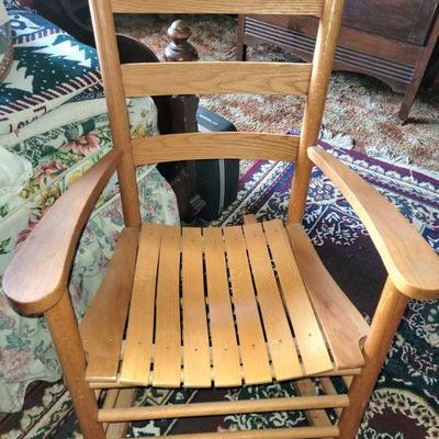 Large rocker
There are 3 rockers