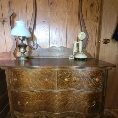 Esoecially Beautiful wood on this one