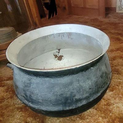 More huge cast iron pots