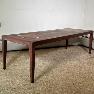 MAHOGANY COFFEE TABLE | Simple mid-century modern mahogany coffee table on square legs, made for the Cumberland Furniture Corporation. -...