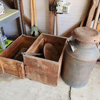 Estate sale photo