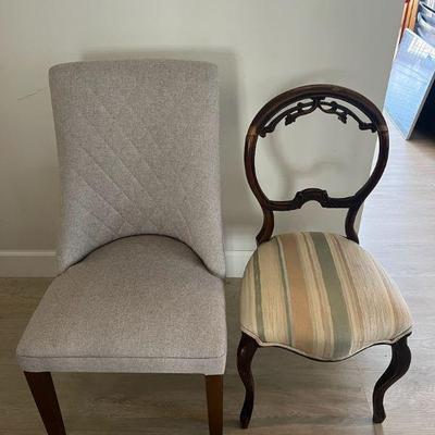 MFL049- (2) Accent Chairs
