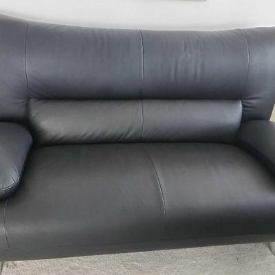 MFL088 - Black Leatherlike Love Seat 