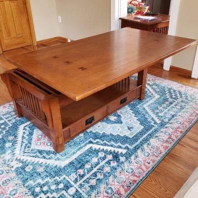 Lift-Top Coffee Table