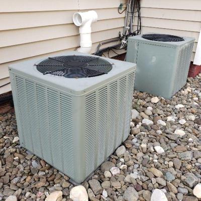 RUUD/Rheem Outdoor Units
3 Ton 13 Seer Condenser
