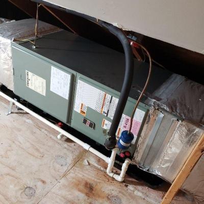 RUUD/Rheem HVAC
2 Ton Multi-Position