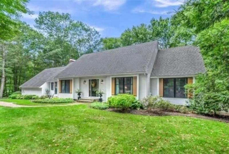 Fabulous Avon estate sale (Thursday evening appt only, Friday open to