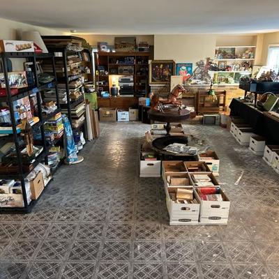 Estate sale photo