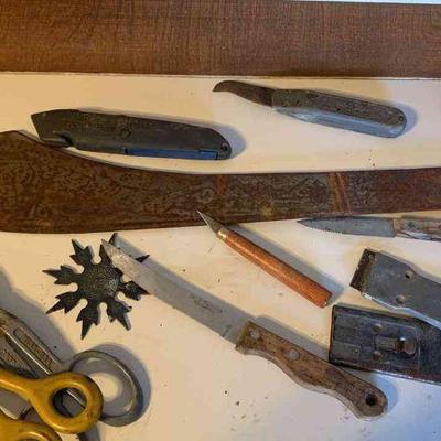 Estate sale photo