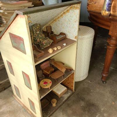doll house