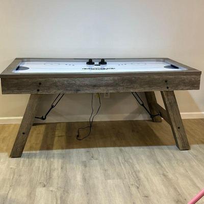 AMERICAN LEGEND AIR HOCKEY TABLE | Air hockey table with faux wood structure. - l. 72 x w. 40 x h. 31.5 in 