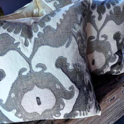 POTTERY BARN DECOR PILLOWS