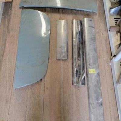 #7644 â€¢ (2) Visors and (3) Door Moldings
