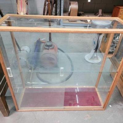 #518 â€¢ Glass Display Case
