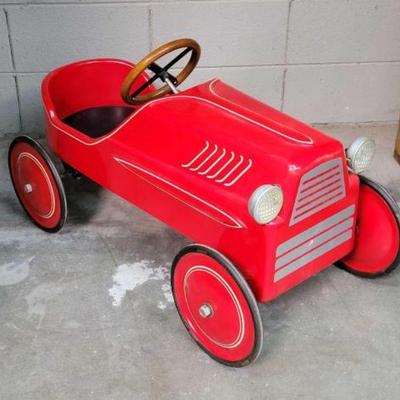 #542 â€¢ Roadster Peddle Car

