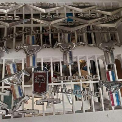 #7568 â€¢ Mustang, GT, & 289 Vintage Car Badges
