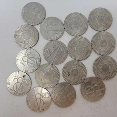 #2406 â€¢ (16) Ford V8 tokens
