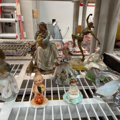 #673 â€¢ Porcelain & Glass Figurines
