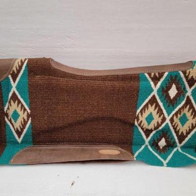#2234 â€¢ Aztec Pattern Memory Felt Saddle Pad
