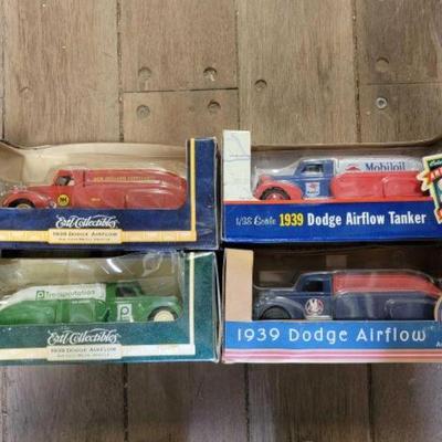 #7662 â€¢ (4) Diecast 1939 Dodge Airflow Tanker Banks
