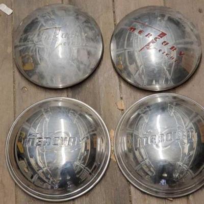 #7298 â€¢ (4) Vintage Mercury Hubcaps
