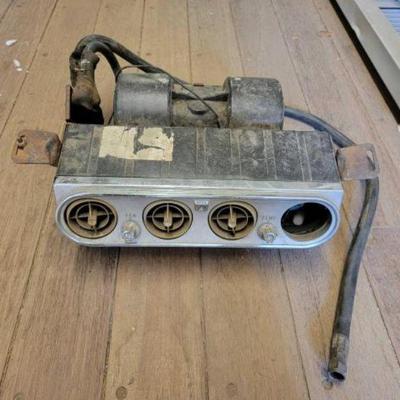 #7158 â€¢ 1965 Mustang Air Conditioning Box
