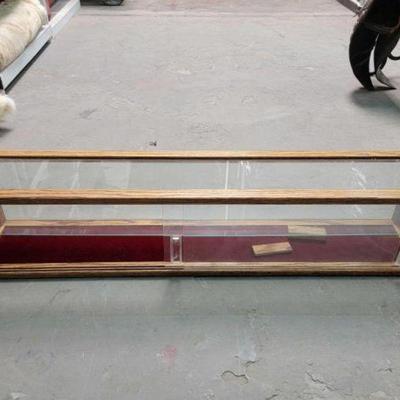 #615 â€¢ Display Case With Glass Shelf
