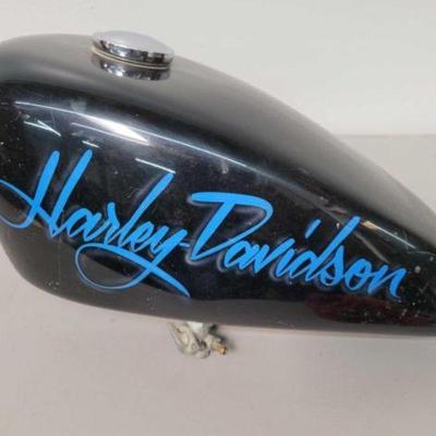 #685 â€¢ Harley Davidson gas tank
