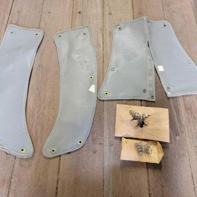 #7654 â€¢ (2) Hinson Winter Radiator Cover
