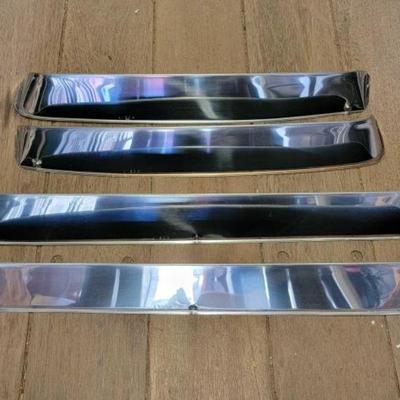 #7682 â€¢ FoMoCo Chrome Vent Shades
