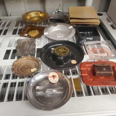 #7538 â€¢ (14) Ash Trays, Liliput Dictionary the Little Websters Dictionary & More
