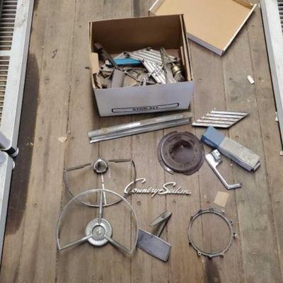 #7226 â€¢ Country Sedan Car Badge, Steering Wheel, Trim & More
