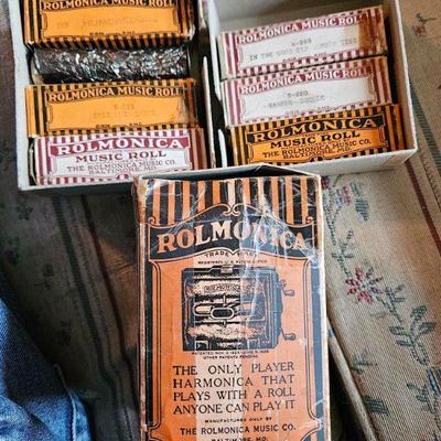 Rolmonica & 8 Music Rolls