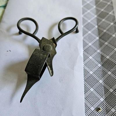 Candle Snuffer