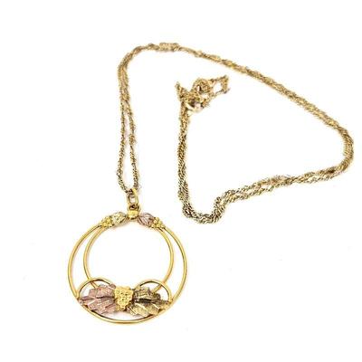 10k Yellow & Rose Gold Round Pendant on a 14k Gold Chain (18